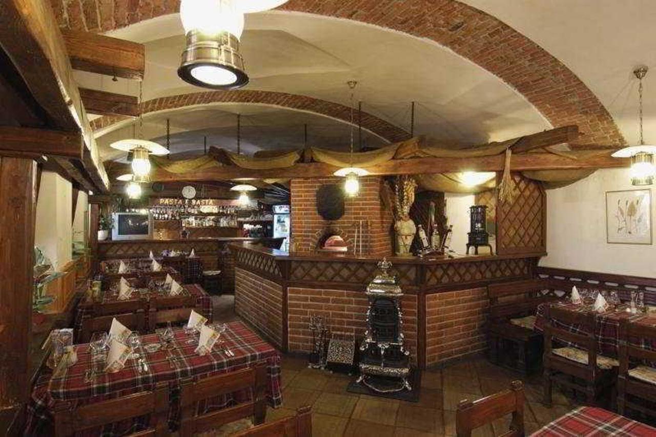 Hostel Junior Praha Bagian luar foto